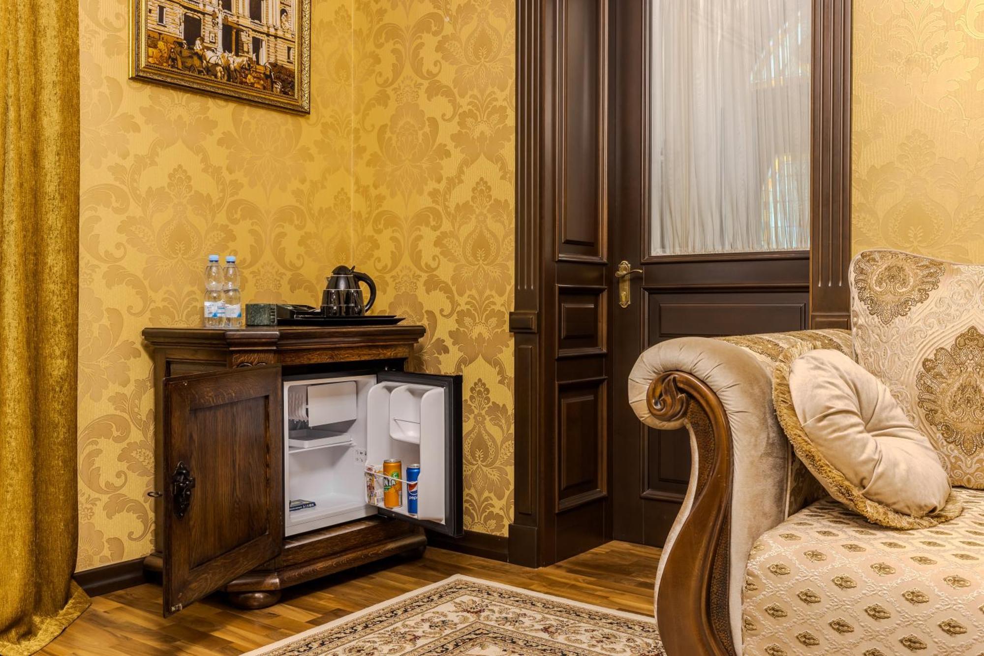 לבוב Luxury Boutique Andreevskiy מראה חיצוני תמונה