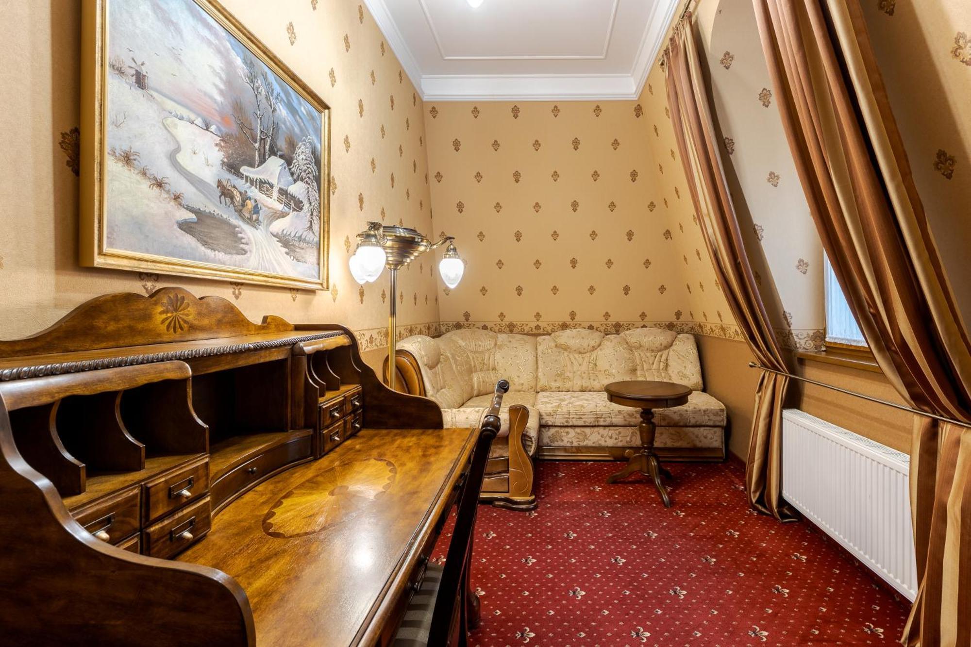 לבוב Luxury Boutique Andreevskiy מראה חיצוני תמונה